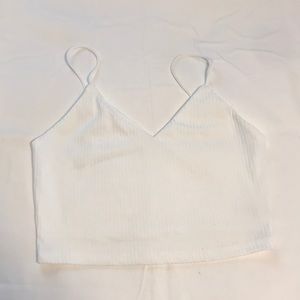 V-neck ribbed crop top